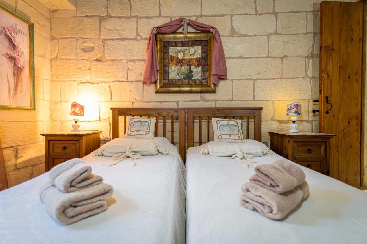 Villa Ta' Kullarina Farmhouse With Private Pool In Island Of Gozo Zebbug  Exterior foto